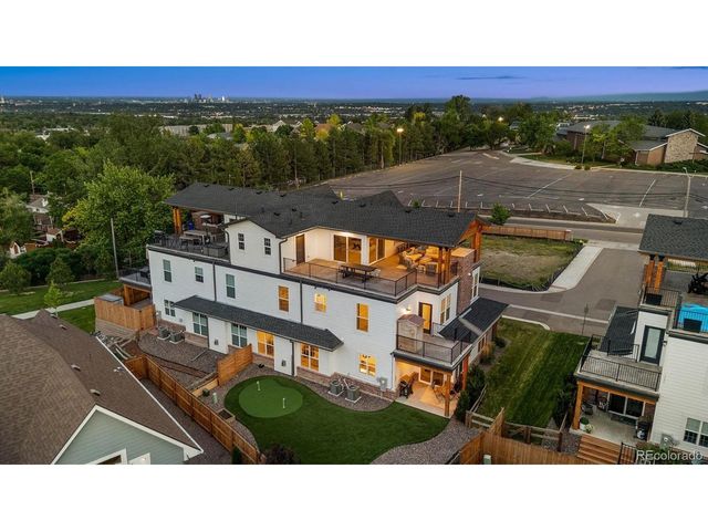 8367 W 68th Ln, Arvada, CO 80004