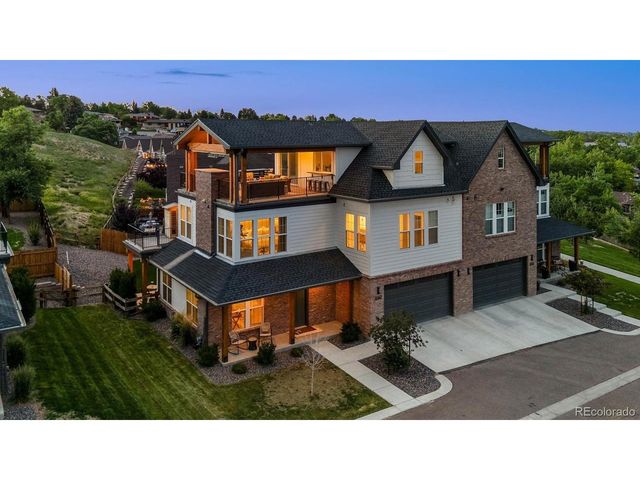 8367 W 68th Ln, Arvada, CO 80004