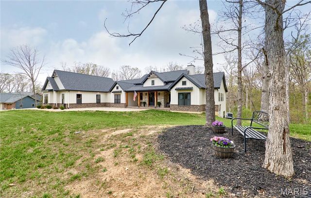 354 Pine Bluff Way, Troy, MO 63379