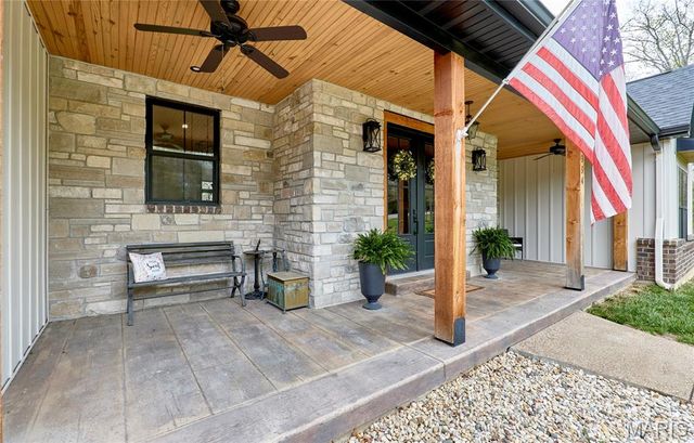 354 Pine Bluff Way, Troy, MO 63379