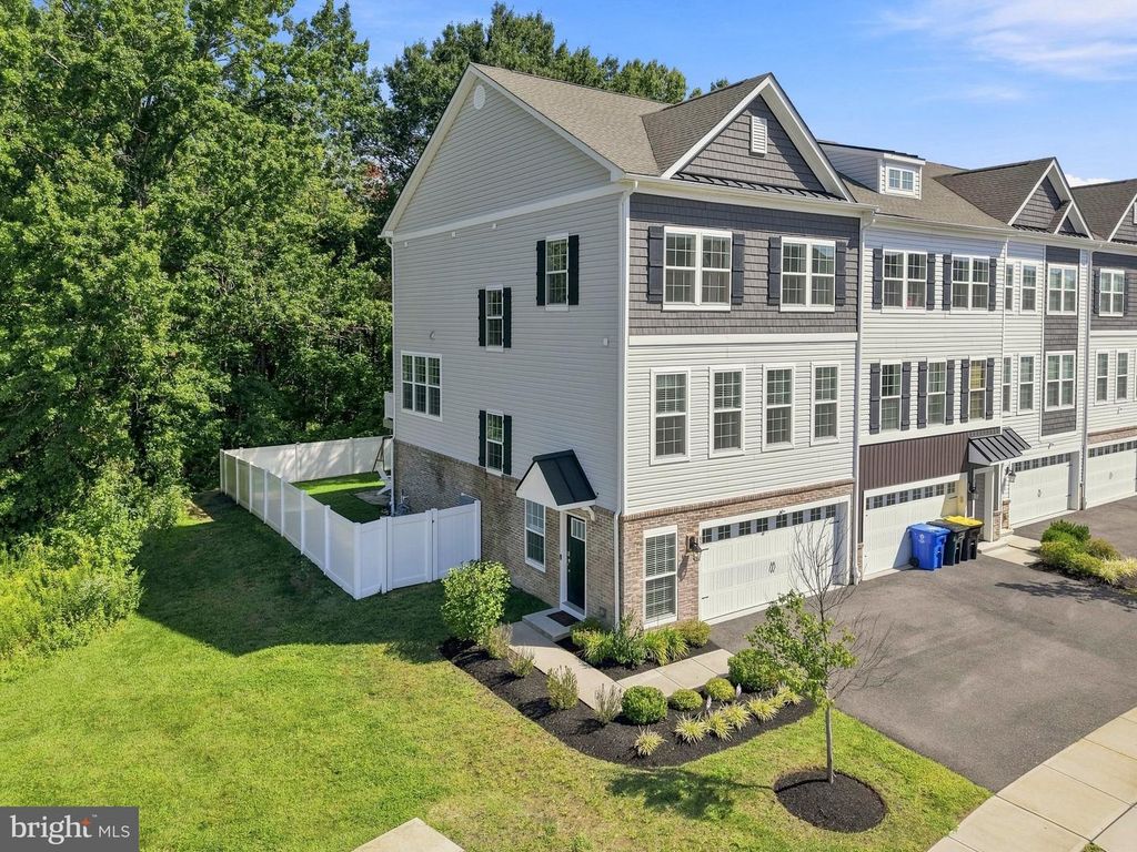 65 AUTUMN PARK DR, MEDFORD, NJ 08055 — photo 2