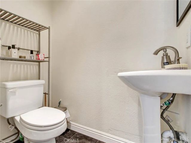379 N Mentor Avenue 1, Pasadena, CA 91106