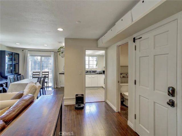 379 N Mentor Avenue 1, Pasadena, CA 91106