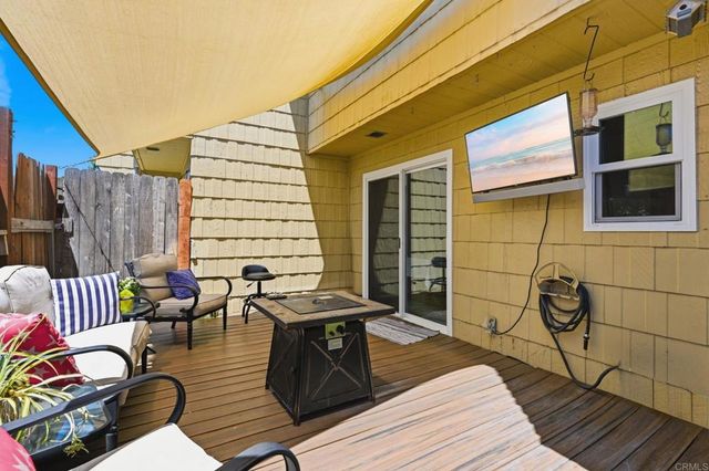 958 Marlin Drive, Vista, CA 92084