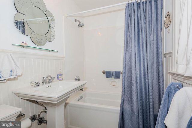 1838 LINDAMOOR DR, Annapolis, MD 21401