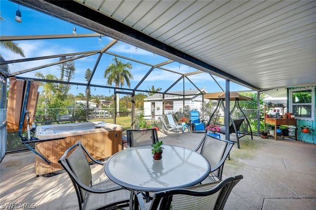 12315 Davis BLVD, Fort Myers, FL 33905