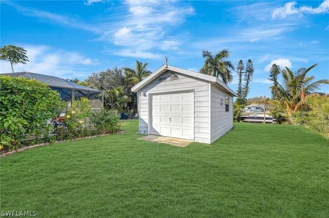 12315 Davis BLVD, Fort Myers, FL 33905