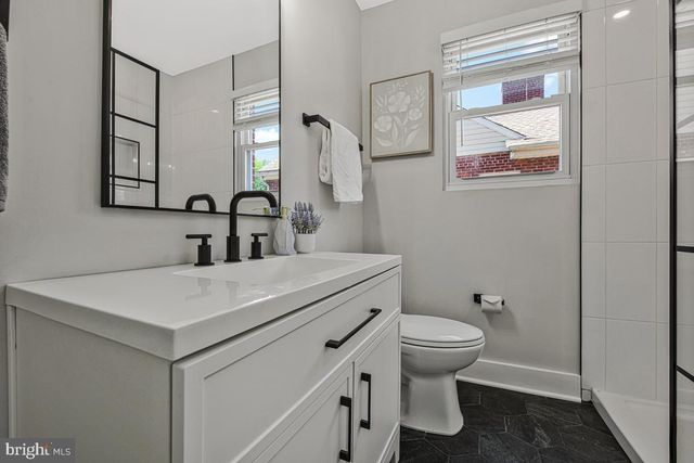 2105 QUEENS CHAPEL RD, Hyattsville, MD 20782