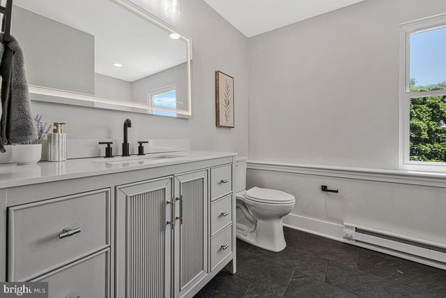 2105 QUEENS CHAPEL RD, Hyattsville, MD 20782