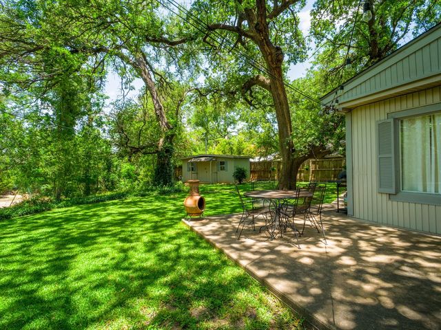 1110 Arbor LN, Marble Falls, TX 78654