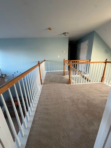 663 Flintrock Dr, Boiling Springs, SC 29316