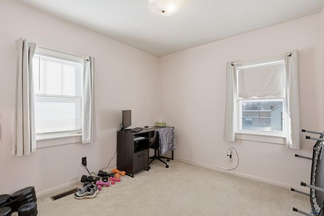 705 E DENVER, Rapid City, SD 57701