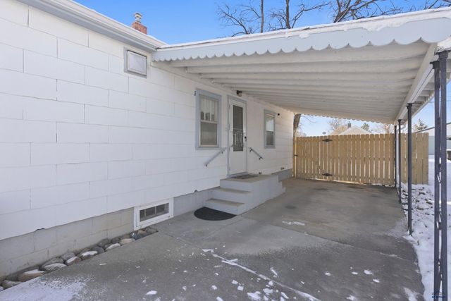 705 E DENVER, Rapid City, SD 57701