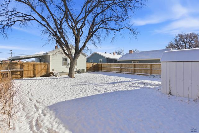 705 E DENVER, Rapid City, SD 57701