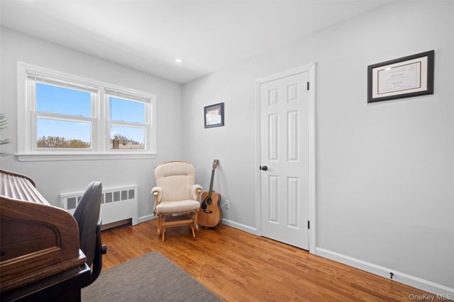 1239 Lynne Street, Baldwin, NY 11510