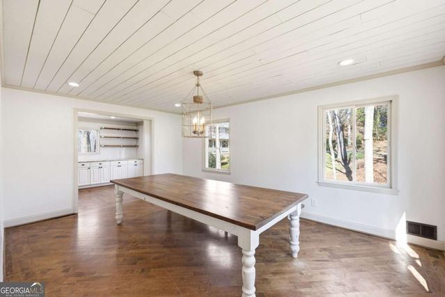 3504 Edgewood Circle, Gainesville, GA 30506