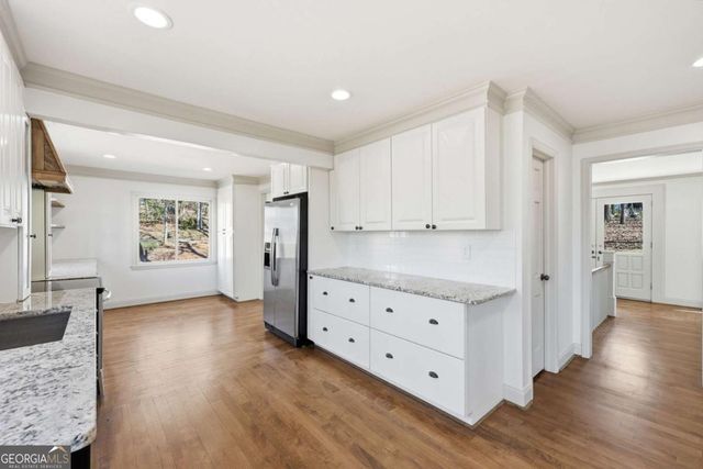 3504 Edgewood Circle, Gainesville, GA 30506