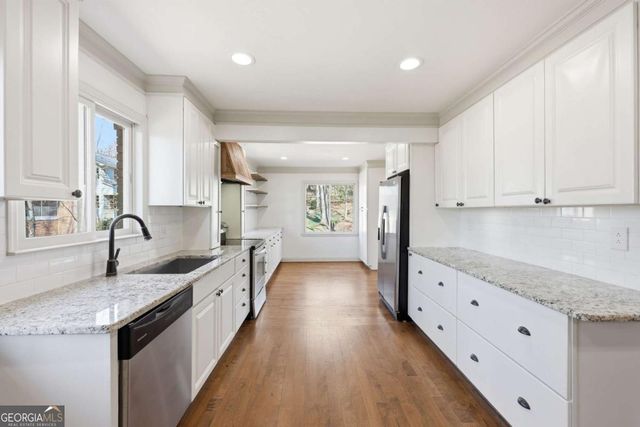 3504 Edgewood Circle, Gainesville, GA 30506