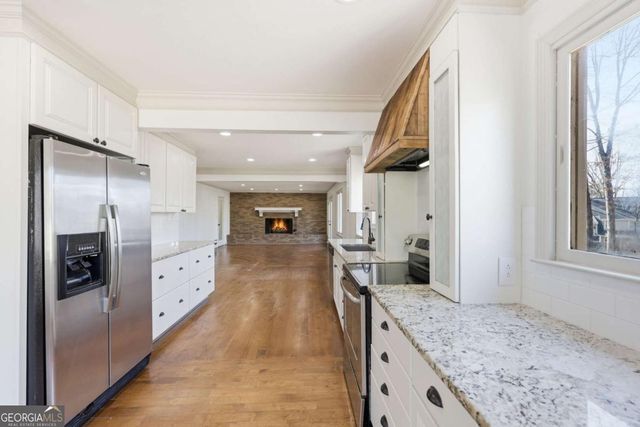 3504 Edgewood Circle, Gainesville, GA 30506