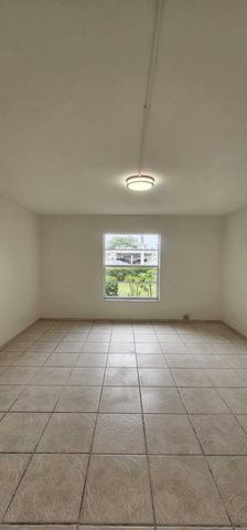 12005 Poinciana Boulevard 102, Royal Palm Beach, FL 33411