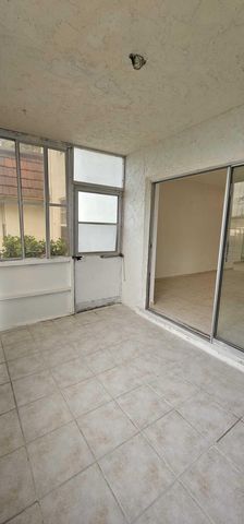 12005 Poinciana Boulevard 102, Royal Palm Beach, FL 33411