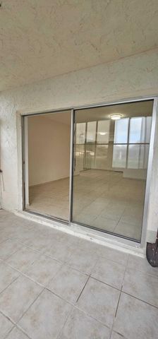 12005 Poinciana Boulevard 102, Royal Palm Beach, FL 33411