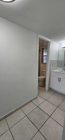 12005 Poinciana Boulevard 102, Royal Palm Beach, FL 33411