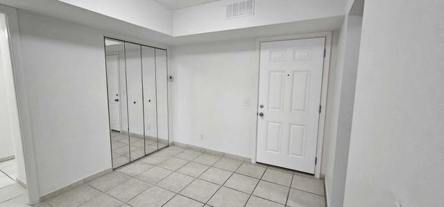 12005 Poinciana Boulevard 102, Royal Palm Beach, FL 33411