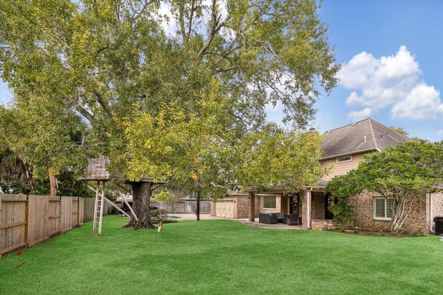 3111 E Hickory Park Circle, Sugar Land, TX 77479