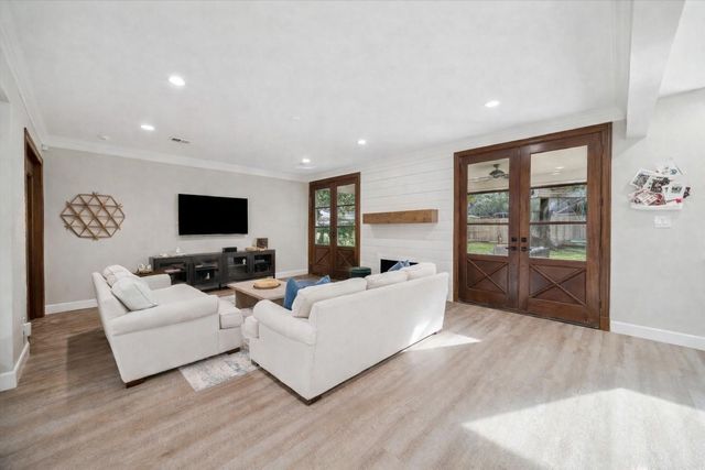 3111 E Hickory Park Circle, Sugar Land, TX 77479