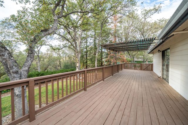 14415 Del Oro Court, Red Bluff, CA 96080