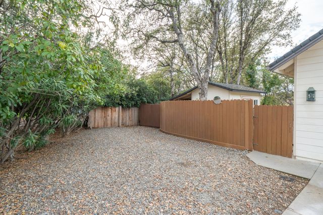 14415 Del Oro Court, Red Bluff, CA 96080