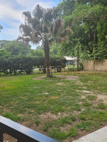 4001 Hodge Dr, Beaufort, SC 29906