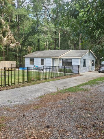 4001 Hodge Dr, Beaufort, SC 29906