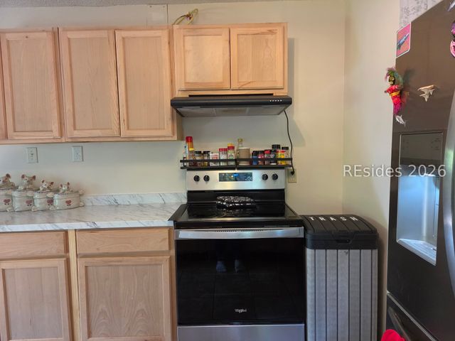 4001 Hodge Dr, Beaufort, SC 29906