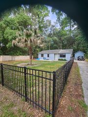 4001 Hodge Dr, Beaufort, SC 29906