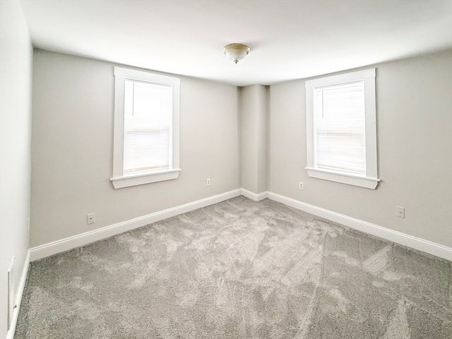 21 High St 21, Milton, MA 02186