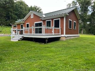 113 Lighthouse Road, Woodbury, CT 06798