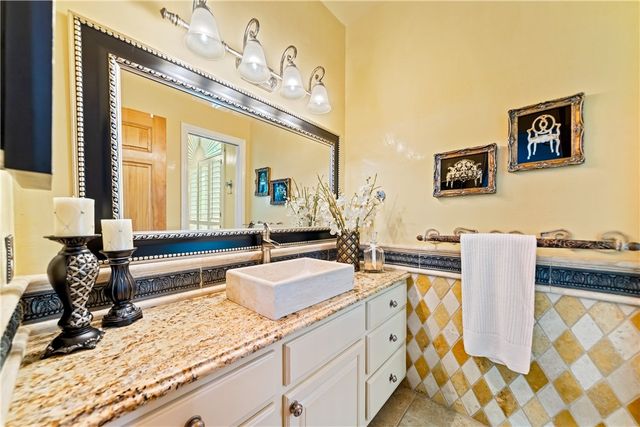 5548 County Road 81, Robstown, TX 78380