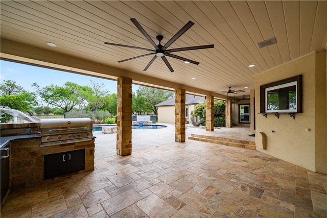 5548 County Road 81, Robstown, TX 78380