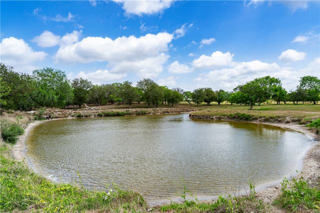 5548 County Road 81, Robstown, TX 78380