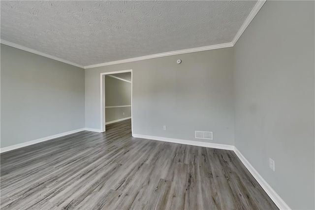 3013 Meadowsweet Trail, Snellville, GA 30078