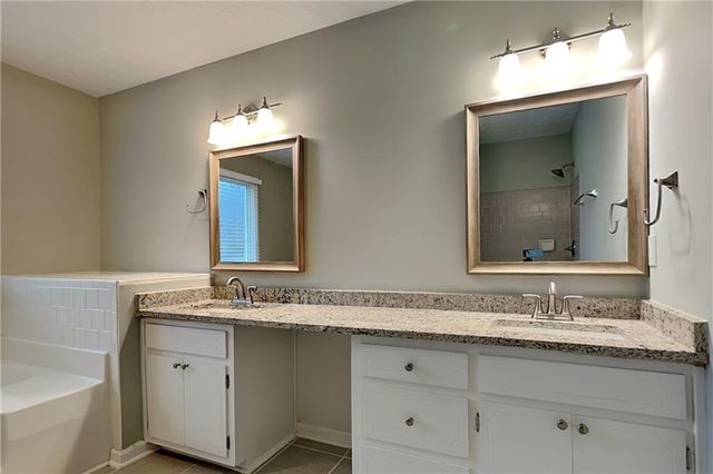 3013 Meadowsweet Trail, Snellville, GA 30078