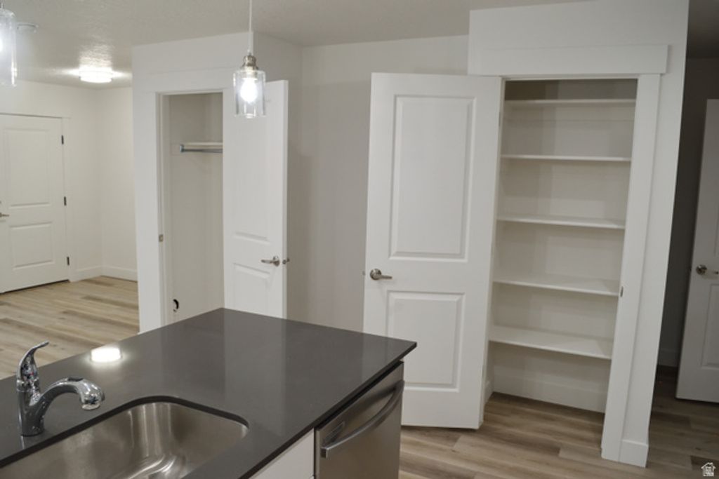 Image 9 of property listing at 1924 E 1550 N, Spanish Fork, UT 84660