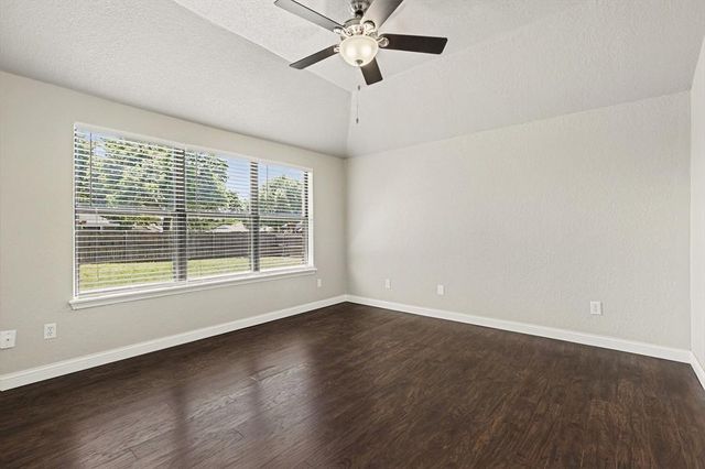 1820 Zion Place, Edmond, OK 73003