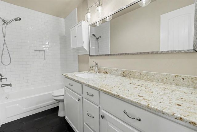 1820 Zion Place, Edmond, OK 73003
