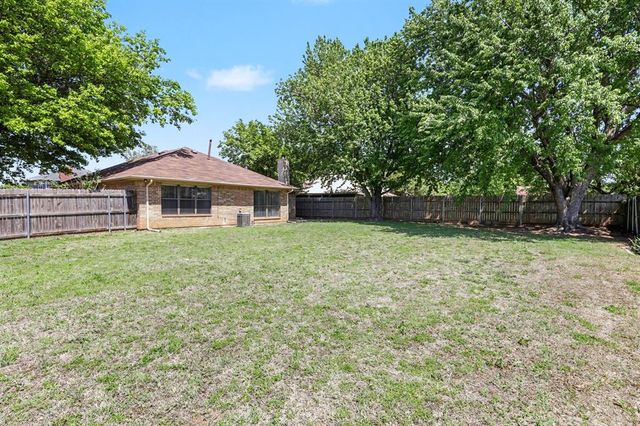1820 Zion Place, Edmond, OK 73003