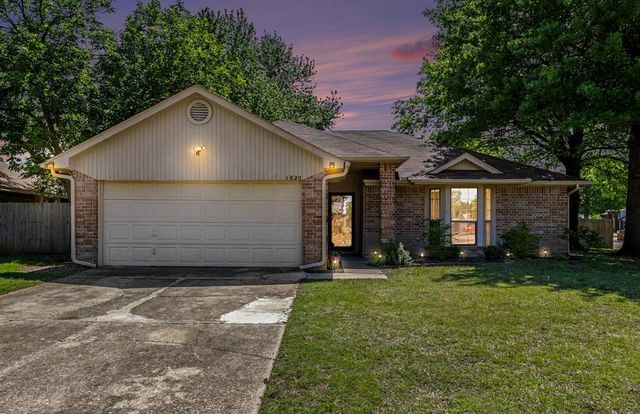 1820 Zion Place, Edmond, OK 73003