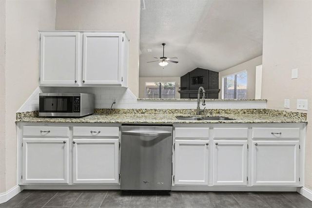 1820 Zion Place, Edmond, OK 73003