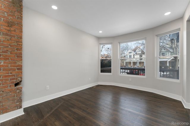 2233 Sheridan Street, Detroit, MI 48214